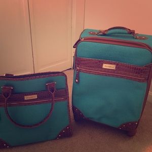 Brand new luggage set